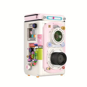 PINK CAMERA | 743 pieces