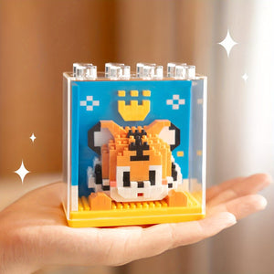 TINY ANIMALS IN TRANSPARENT BLOCKS | 337 pieces