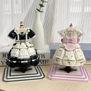 DRESSES FOR DOLL TO BUILD | 1682 pieces