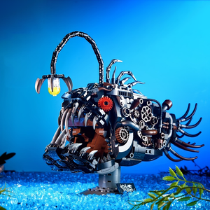 ANGLERFISH WITH A GLOWING LIGHT | 1038 pieces