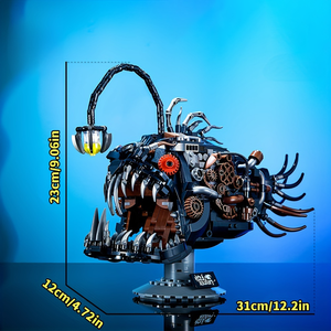 ANGLERFISH WITH A GLOWING LIGHT | 1038 pieces