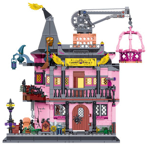 MAGICAL TOWNHOUSE WITH AN ELEVATOR | 1022 pieces