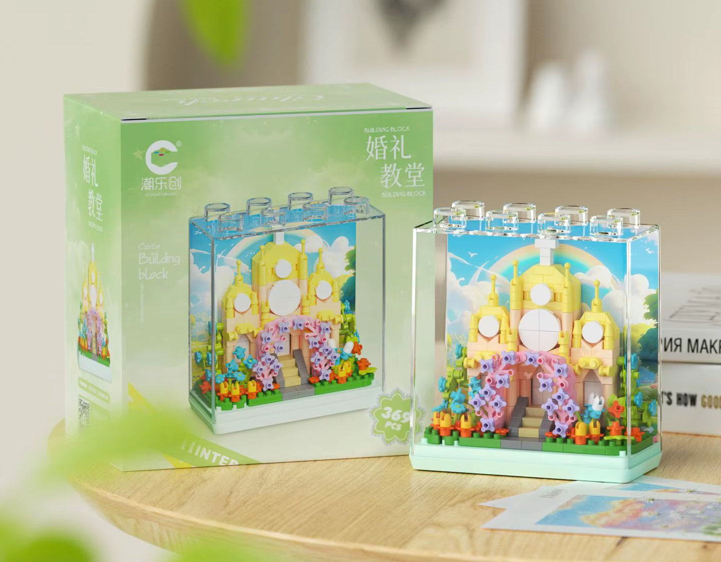 TINY PALACES ENCLOSED IN A BLOCK | 373 pieces