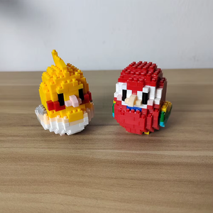 SET OF COLORFUL BIRDS | 242 pieces