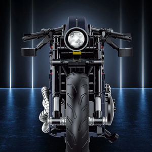 MOTOCYKL FOR NIGHT RACING 1:8 | 632 pieces