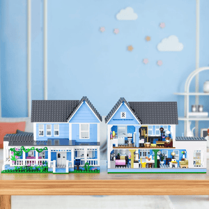 LOREAI AND RORY'S BLUE AND WHITE HOUSE | 1107 pieces