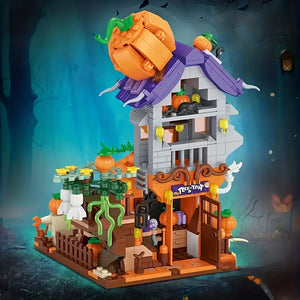 SCARY HOUSE WITH PUMPKINS | 762 pieces