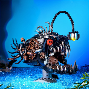 ANGLERFISH WITH A GLOWING LIGHT | 1038 pieces